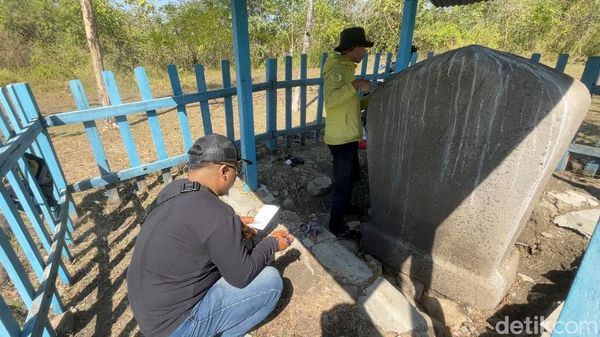 Menengok Prasasti Mataji di Tengah Hutan Lereng Gunung Sili Nganjuk