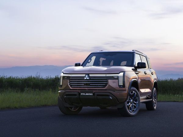 Tampang Mitsubishi Pajero yang Hidup Lagi