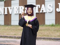 Belajar dari Nafisah, Wisudawan Unej Penghafal 30 Juz Al-Quran dan Aktif Organisasi
