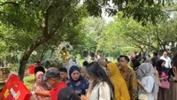 Viral Pernikahan Ala Gen-Z: Hadirkan Tukang Telor Gulung Hingga Es Doger