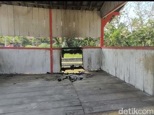 Warga Cium Bau Bensin Saat Temukan Mayat Wanita Terbakar di Pos Ronda Demak