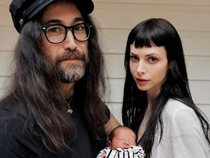 Congrats! Putra John Lennon Umumkan Punya Anak