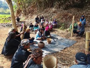 Cara Warga Sukamulya Ciamis Jaga Sumber Air Lewat Ngarumat Hulu Cai