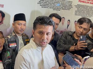 Wagub Emil Tegaskan Tak Ada Santri Keracunan MBG di Sidoarjo Meninggal