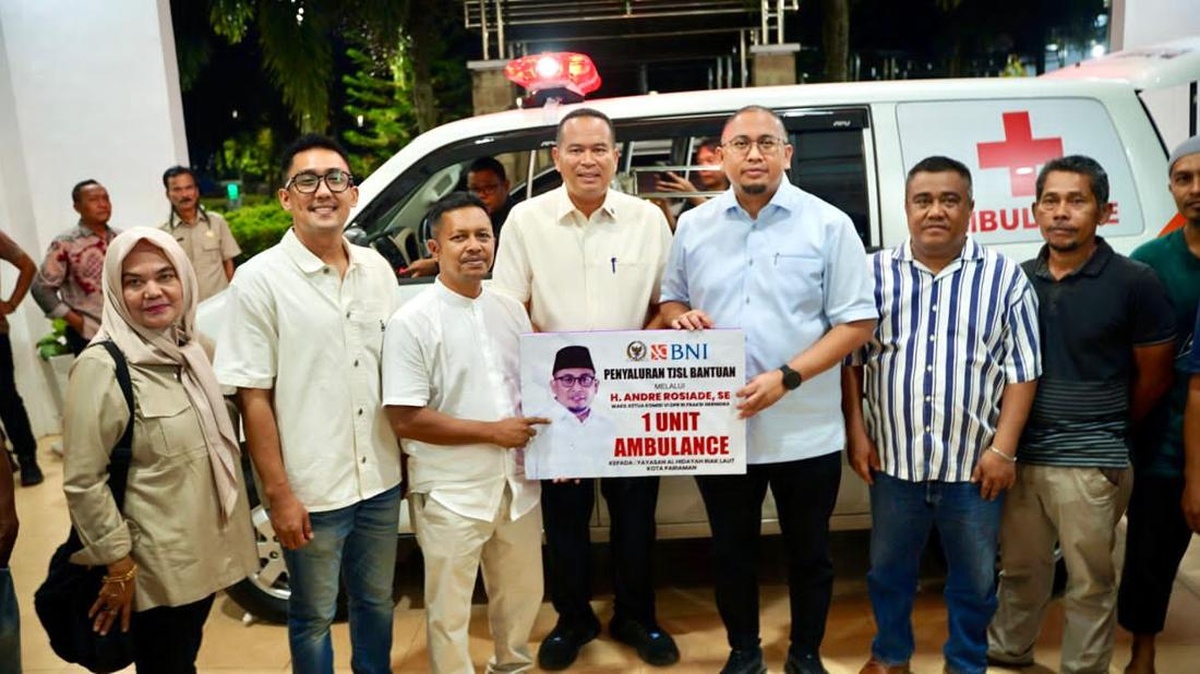 Andre Rosiade Wujudkan Aspirasi Nelayan Pariaman, Serahkan Ambulans