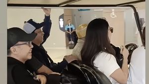 Ari Lasso Cerita Kondisi di Pesawat Garuda Pecah Ban Saat Take Off dari Jakarta
