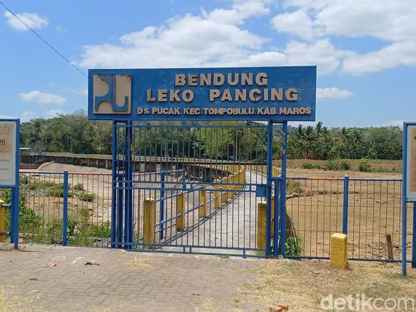 Potret Bendungan Lekopancing Maros Dilanda Kekeringan Parah