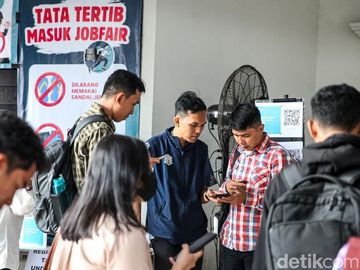 Berburu Lowongan Kerja di Ragunan, Career Fest Jadi Harapan