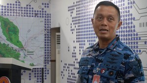 Strategi Satgas Udara Tangani Karhutla Riau: Water Bombing hingga OMC