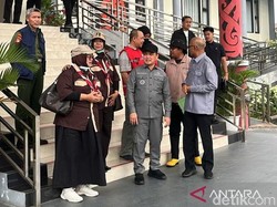 Menhut Batal Datang ke Kalbar, Pesawatnya Gagal Mendarat karena Kabut Asap