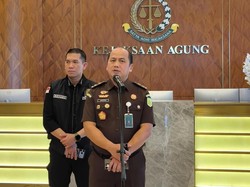 Kejagung Periksa Pihak Bank Usut Transaksi Eks Jampidsus Febrie di Kasus TPPU