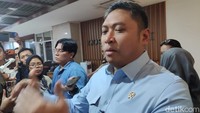 Bos BGN Respons soal Siswa/Orang Tua Diminta Ambil MBG Saat Libur Karhutla