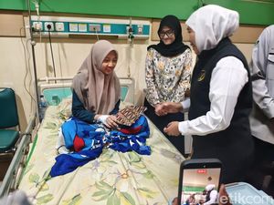 Khofifah Ungkap Dugaan Penyebab Ratusan Santri Sidoarjo Keracunan MBG