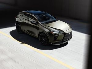 Lexus NX Bersolek, Usung Teknologi Hybrid Terbaru