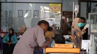 Hampir Tak Ketahuan, Ini Kronologi Siswa-Guru Keracunan MBG di Jombang