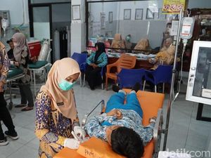 Sertifikasi SPPG Dievaluasi Usai 256 Siswa-Guru di Jombang Keracunan MBG