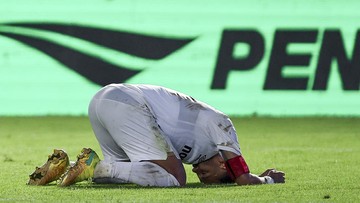 Neymar Guling-guling, Baru 5 Detik Sudah Ditekel Lawan!