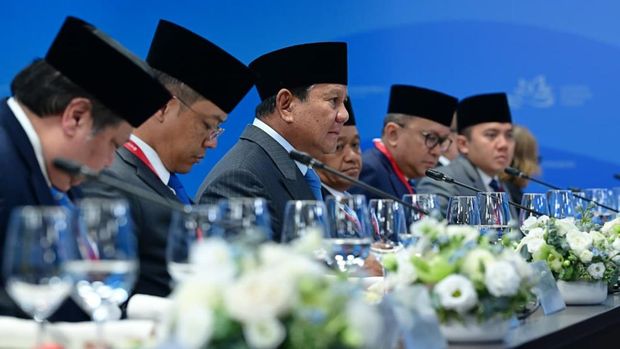 Prabowo bertemu Putin di Vladivostok, Rusia, Kamis (3/9/2029). Prabowo bertemu Putin di Vladivostok, Rusia, Kamis (3/9/2029).