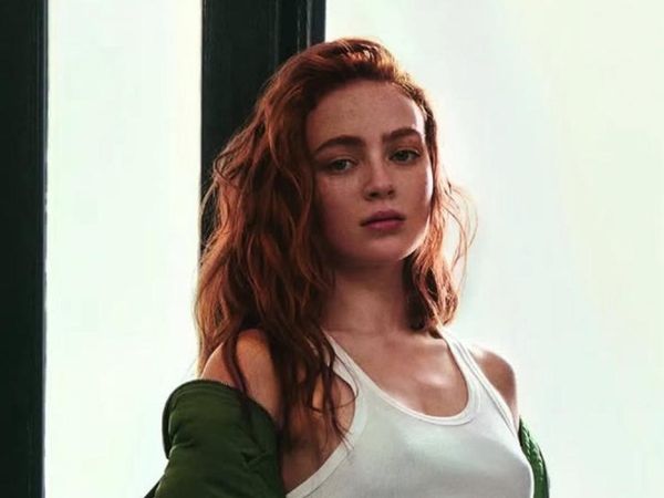 Gaya Sadie Sink Jadi Model Calvin Klein, Tampil Menggoda Pakai Celana Jeans