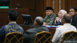 Jaksa Putar Rekaman Rapat Era Yaqut, Isinya Bahas Sisa Kuota Petugas Haji