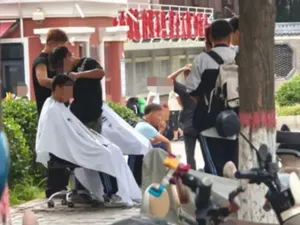 Aturan Rambut Sekolah Viral, Gerbang Mendadak Dipenuhi Tukang Cukur