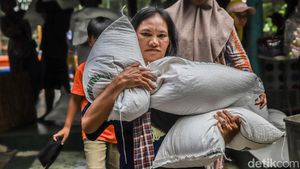 33,2 Juta Keluarga Jadi Sasaran Bantuan Beras 30 Kg