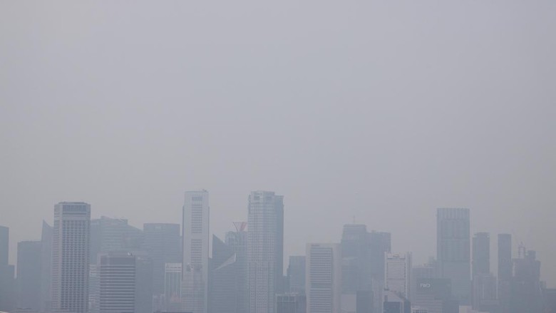 Kabut Asap Karhutla 'Selimuti' Singapura, Kualitas Udara Masuk Tidak Sehat