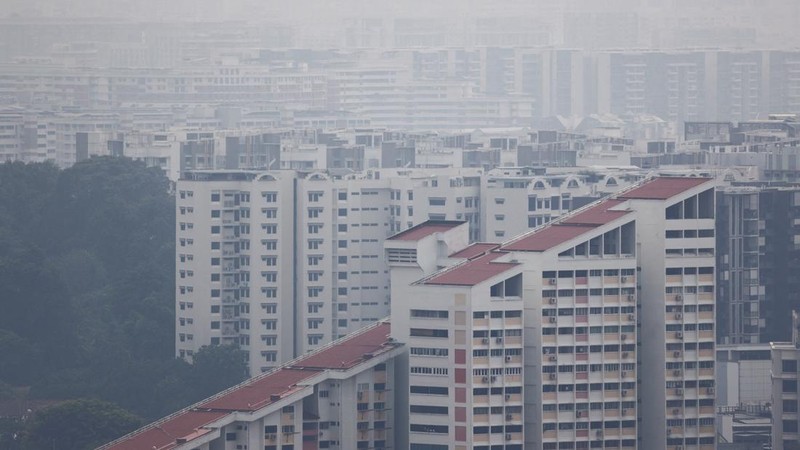 Potret Langit Singapura Diselimuti Kabut Asap Karhutla