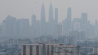 Kabut Asap Indonesia Bikin Maskapai Malaysia Batal Terbang ke Singapura