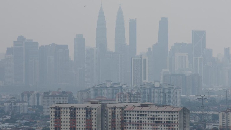 Malaysia Tetapkan Status Darurat di Sarawak Imbas Asap Karhutla RI