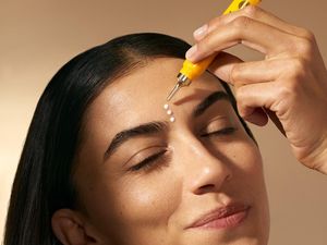 LOccitane Immortelle Divine Targeted Wrinkle Care, Samarkan Kerutan Wajah