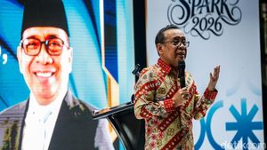 Menko PMK Pratikno Dorong Mahasiswa Tetap Kendalikan AI
