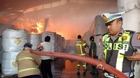 PT Wings Surya di Gresik Terbakar Hebat!