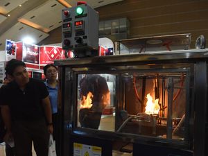 Melihat Inovasi Energi dan Ketenagalistrikan di IEE Energy Week 2026