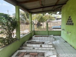 Melihat Pemakaman Tempat Ziarah di Kelurahan Jurumudi Tangerang