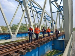 21 Perjalanan KA Daop Purwokerto Dihentikan Saat Gempa M 5,4 Cilacap