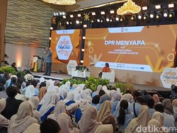 Anggota DPR RI Harris Turino Imbau Gen Z Bijak Kelola Keuangan