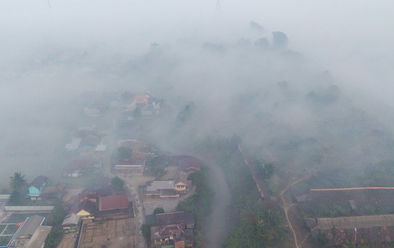 Hari Ke-10 Pemadaman Kebakaran Lahan Gambut di Riau