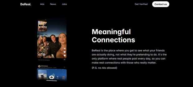 BeReal, aplikasi favorit Gen Z untuk berbagi momen apa adanya/Foto: Dok. Official Website BeReal BeReal menjadi salah satu aplikasi favorit Gen Z untuk berbagi kehidupan sehari-hari secara spontan dan apa adanya.