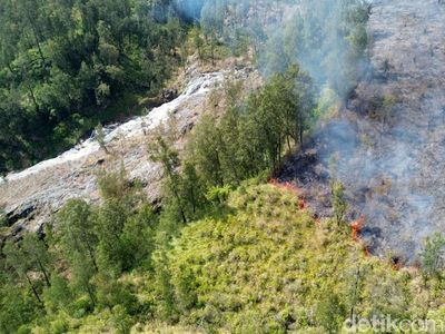 Pemadaman Kebakaran Gunung Ijen