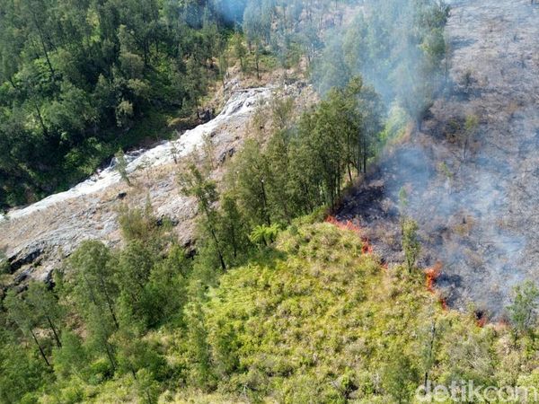 Pemadaman Kebakaran Gunung Ijen