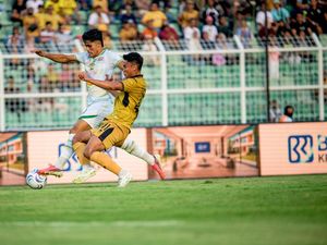 Bernardo Tavares Keluhkan Cuaca-Angin Saat Persebaya Imbangi Bhayangkara
