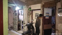 Tak Tersentuh Matahari, Ini Rumah Ujung Gang Bukit Duri yang Bakal Direnovasi