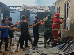 Rumah di Bima Diduga Dibakar Pria ODGJ, Pelaku Diamuk Massa
