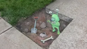 12 Street Art Kreatif yang Bikin Benda Biasa Terlihat Hidup