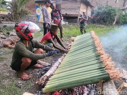 Melihat Madoda, Tradisi Memasak Pererat Persaudaraan Warga Riso Polman