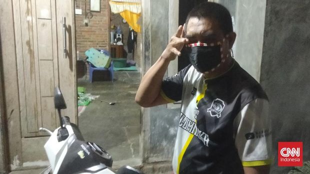 Abu Anak Krakatau di Lampung Hujan abu vulkanik akibat erupsi Gunung Anak Krakatau (GAK), mengguyur sejumlah wilayah di Provinsi Lampung pada Sabtu (5/9) mulai pukul 17.00 WIB hingga malam hari.