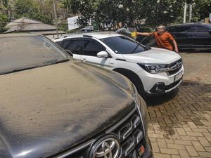 Berapa Lama Abu Vulkanik Bisa Bertahan di Atmosfer?