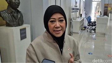 Menkomdigi Imbau Warga Waspadai Dampak Erupsi Anak Krakatau