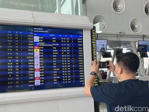 Penerbangan Rute Jakarta via Bandara Kualanamu Dibatalkan hingga Sore Ini